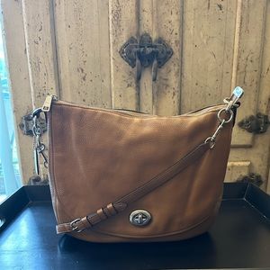 👜Coach Large Crossbody Bag👜